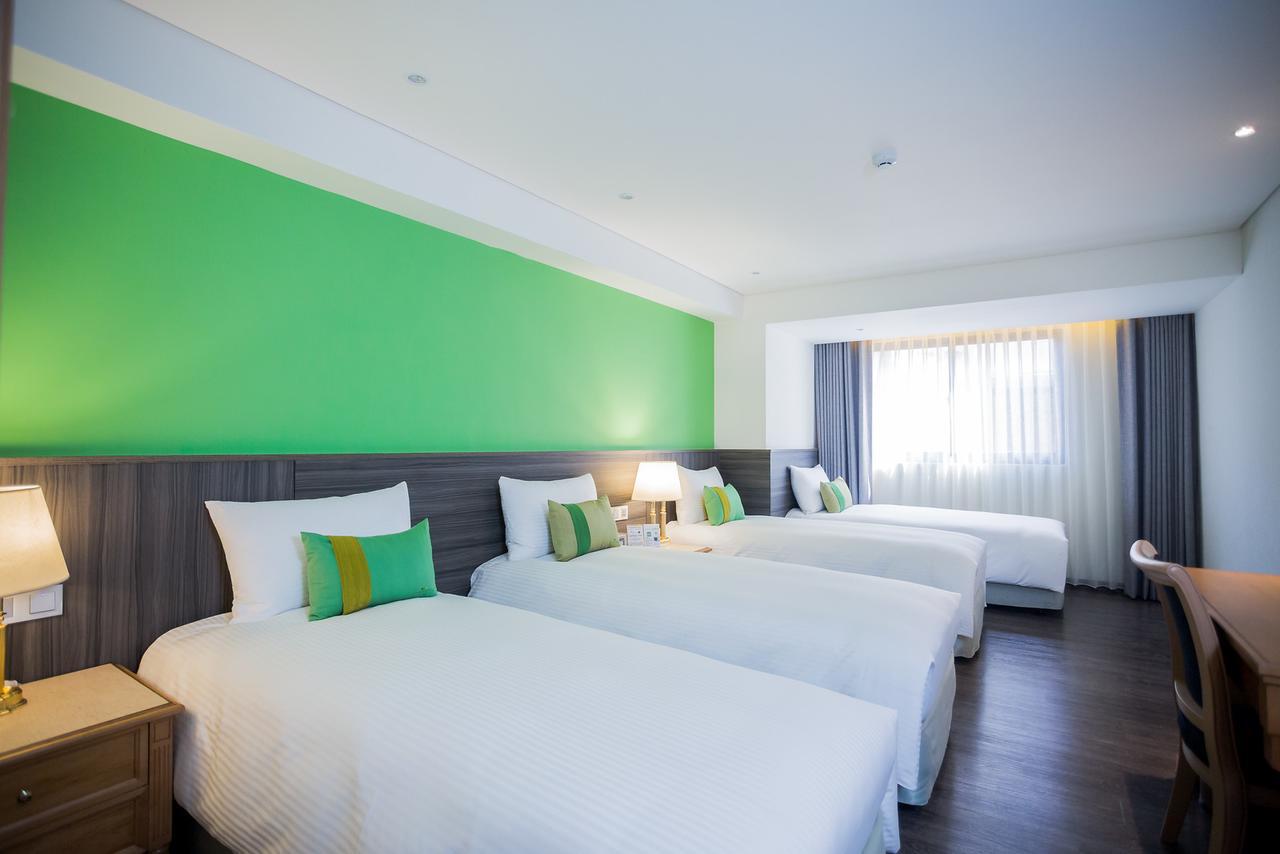 Green World Triple Beds Taipeh Exterior foto